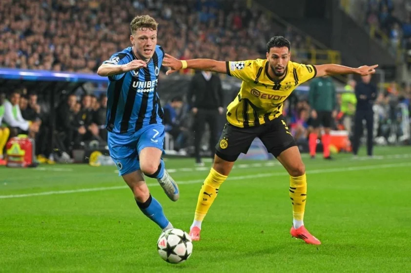 Dortmund chơi áp đảo nhưng lại tỏ ra bế tắc. Ảnh: Getty